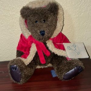 Retired Boyd’s Bear “Isaiah”
